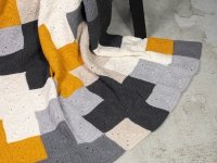 Criss cross blanket