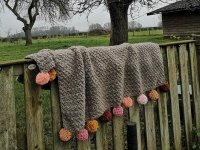 Chunky Woondeken met pompoms