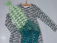 Echarpe d’enfant à pompons