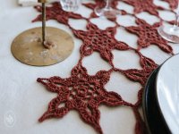 Festive Table runner 03
