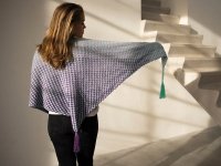 Houndstooth Triangle Shawl