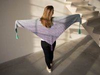 Houndstooth Triangle Shawl