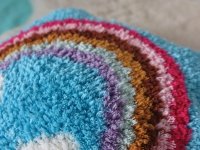 Regenbogen Knüpfkissen